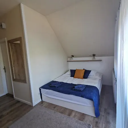 Kovacs Apartmanhaz * Balatonfured