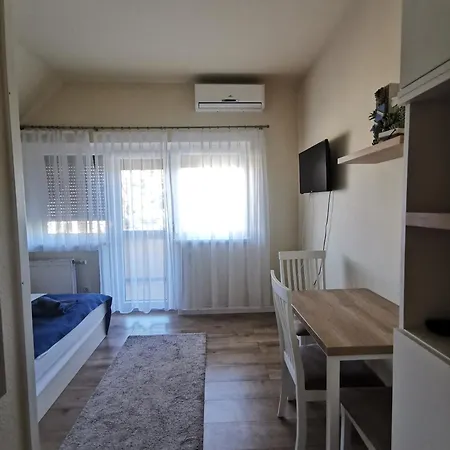 Kovacs Apartmanhaz Daire