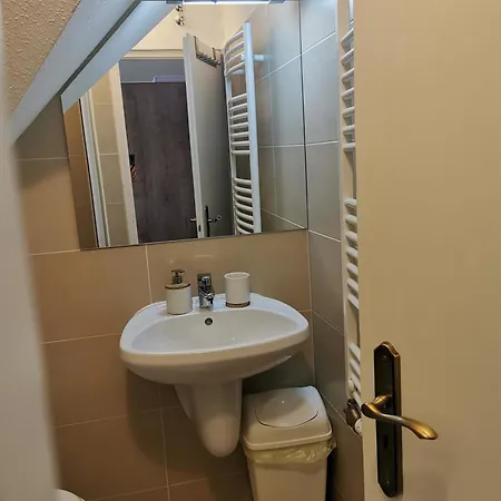 Kovacs Apartmanhaz Daire *