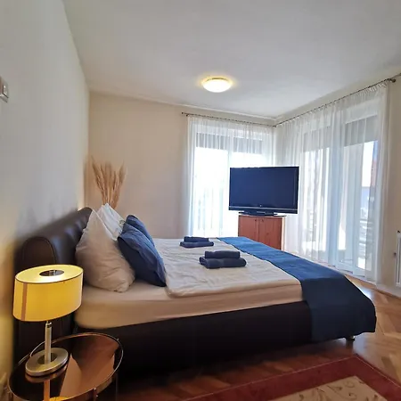 Kovacs Apartmanhaz Balatonfured