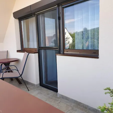 Kovacs Apartmanhaz Balatonfured
